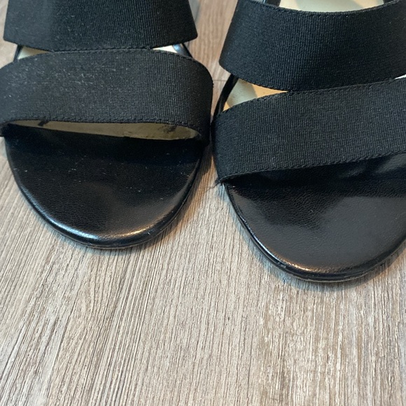 Bandolino Black Wedged High Heels Elastic Crisscrossing Straps Size 8M - Picture 4 of 13
